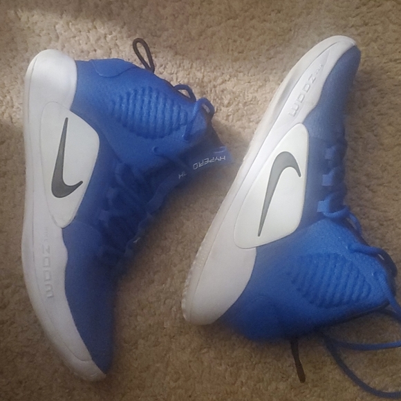 Nike Zoom Hyperdunk - Picture 3 of 6